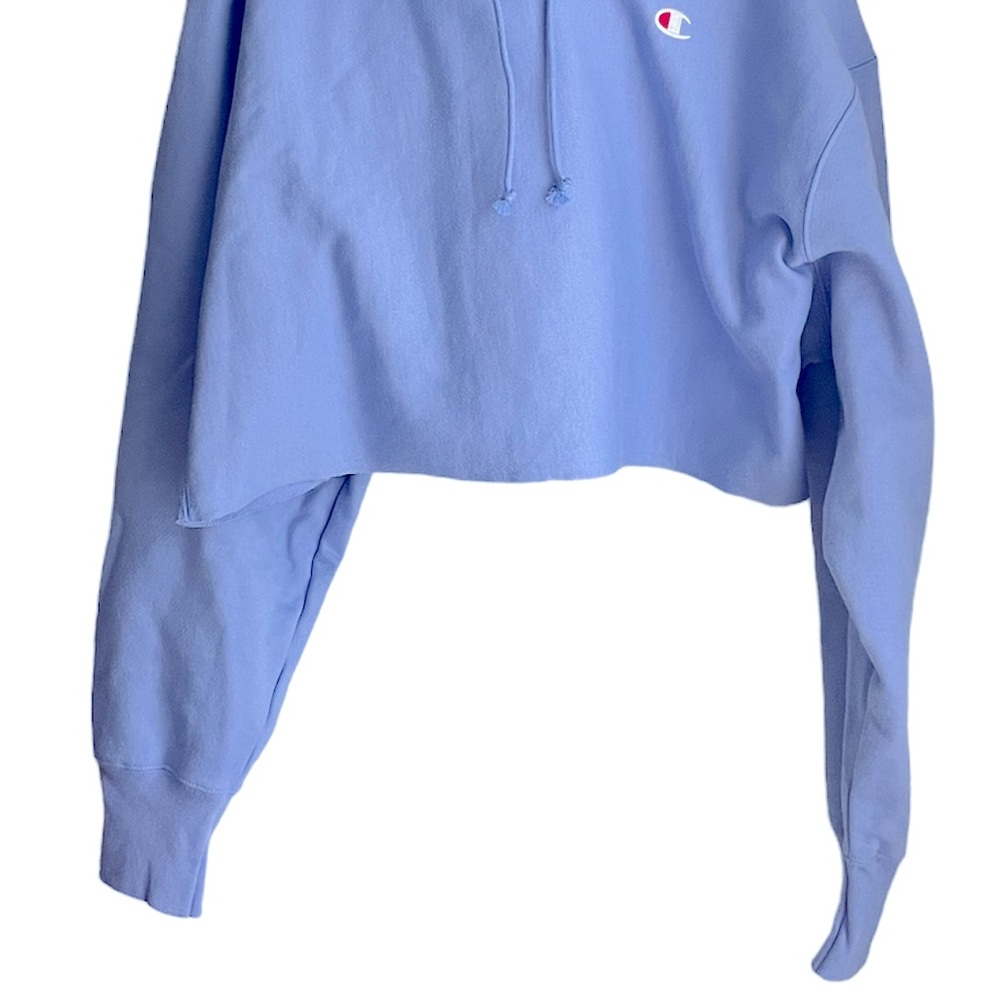 SOLD: Champion Cropped Lavender Hoodie - Picture 4 of 8